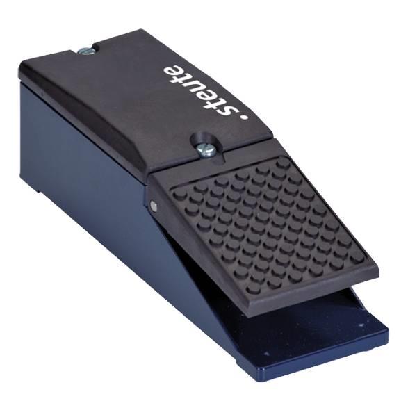 81102001 Steute  Foot switch GFM IP65 (1NC/1NO) 1-pedal